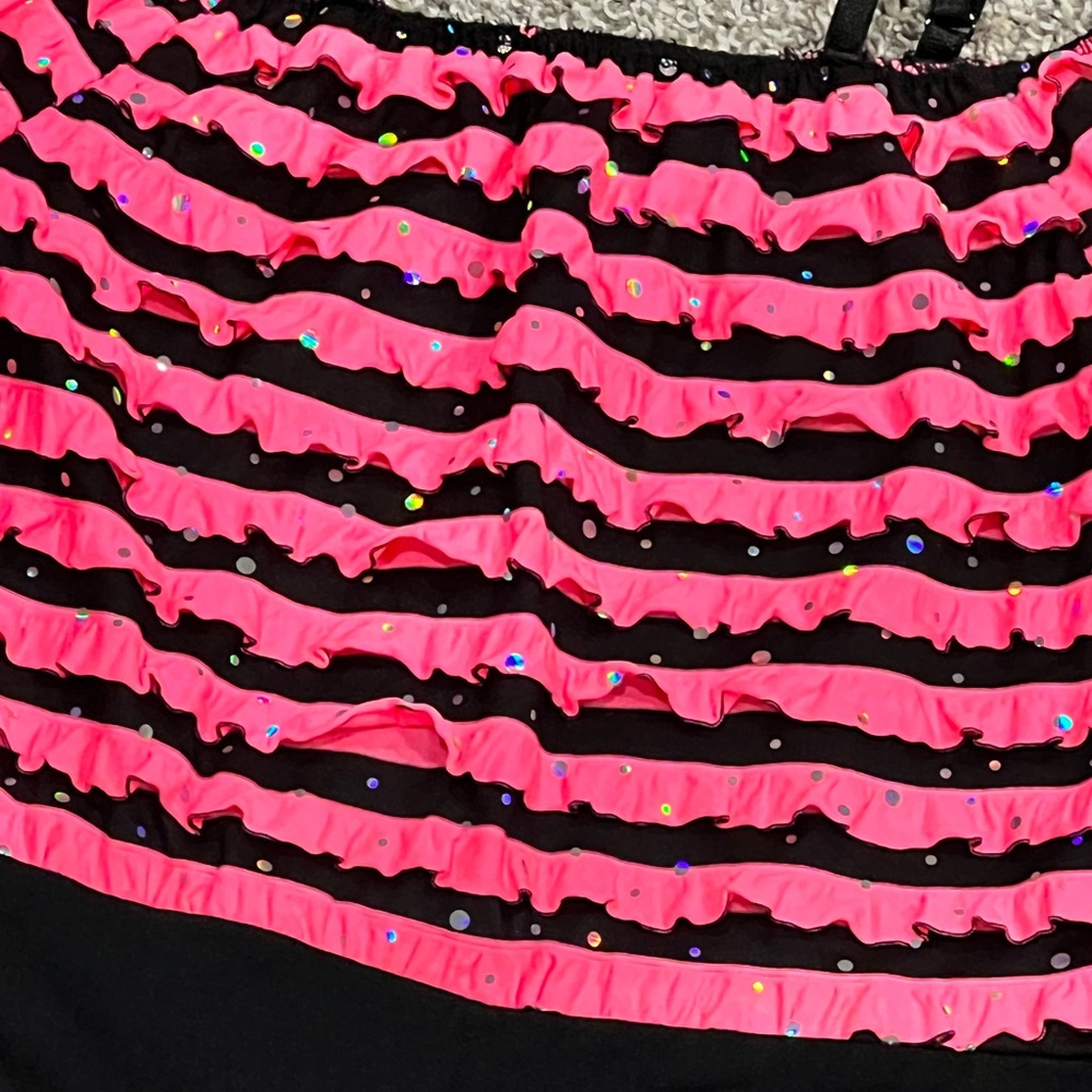 Hot Punk Ruffle Top Dance Costume - Picture 4 of 4